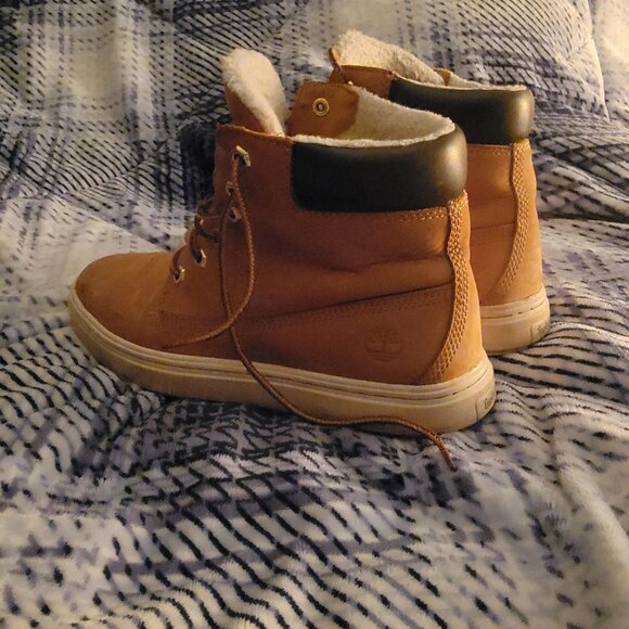 Timberland Sneaker Shoes - Picture 4 of 4